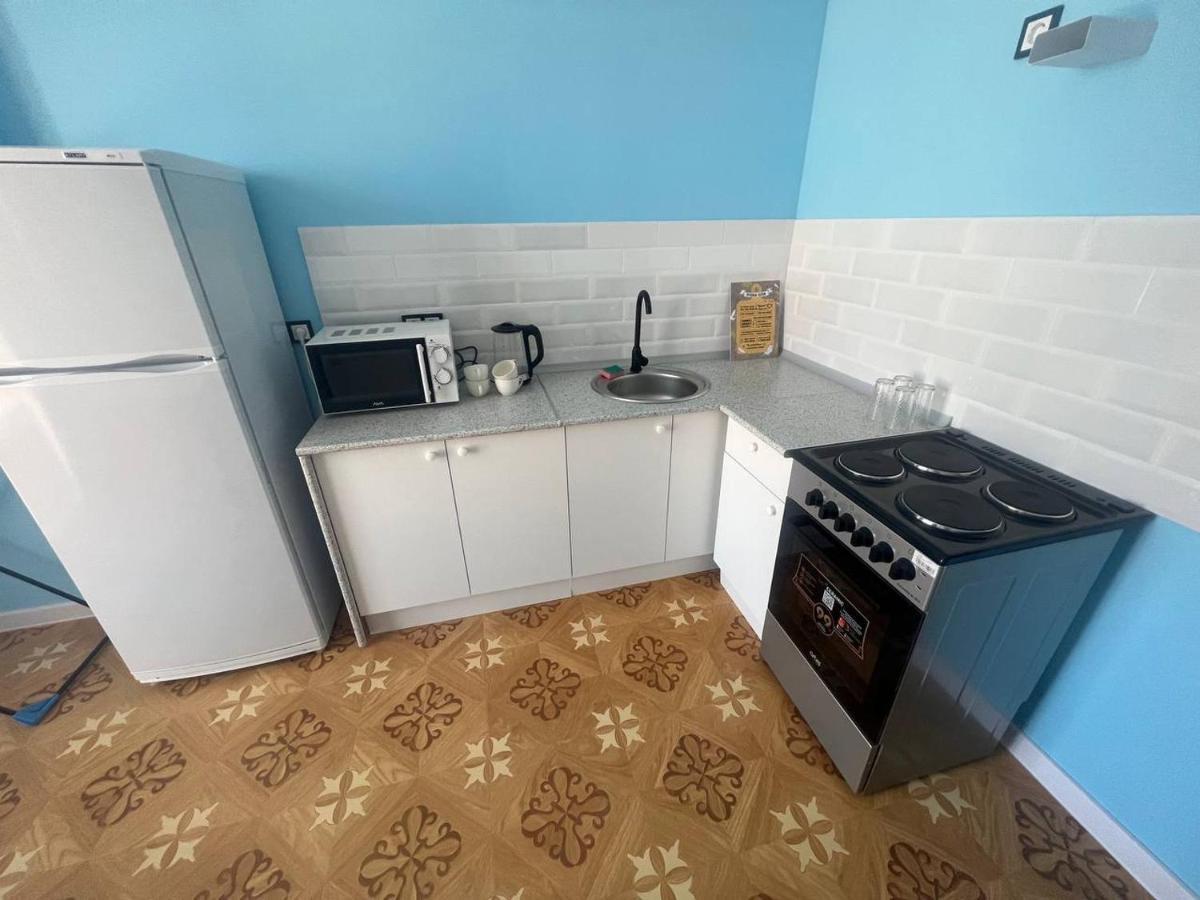 Уютная Квартира С Интернетом Almatý Exterior foto